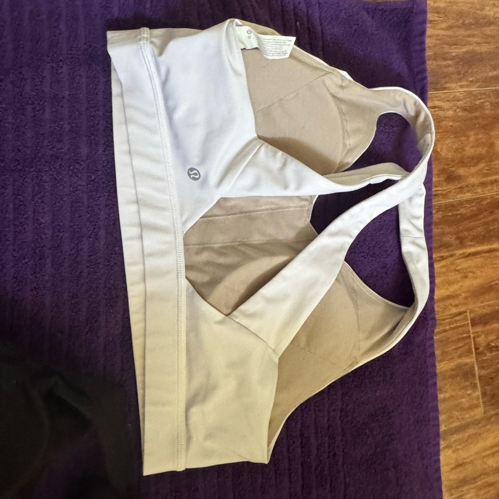 Lululemon athletica envital Sports Bras (3 x size 12 fits D/DD) - Picture 5 of 7